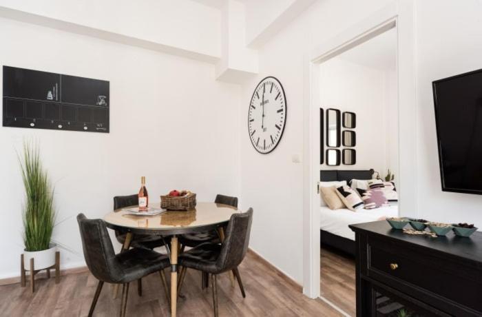 Ben Yehuda, 3 Lovely Flats In The Same Building Jerusalén Exterior foto